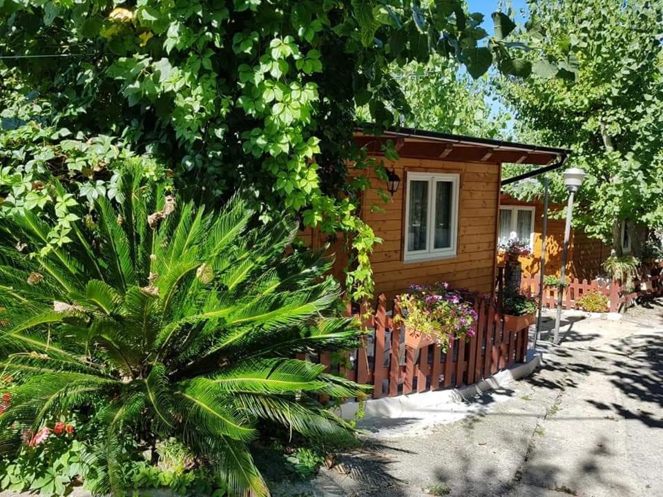 Отель Camping Onda Azzurra Ортона Экстерьер фото